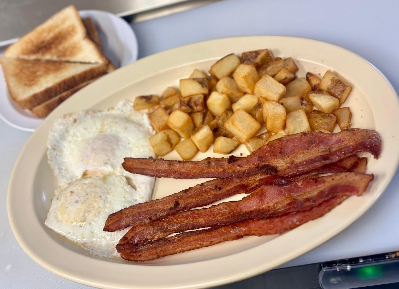Ernie's Cafe